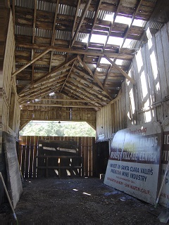 barn,metal,roof,breezeway,signs,