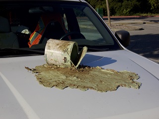 truck,paint can,dried paint